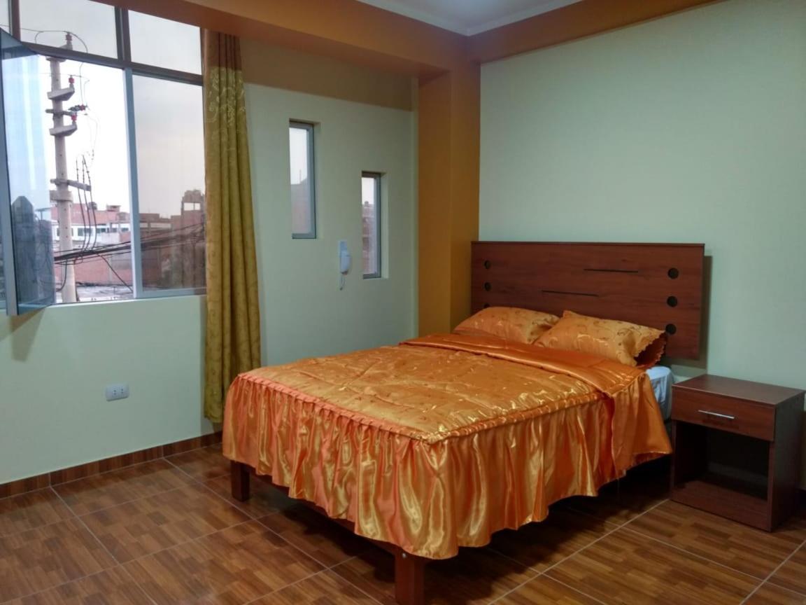 Hostal Real Suite Lima Luaran gambar