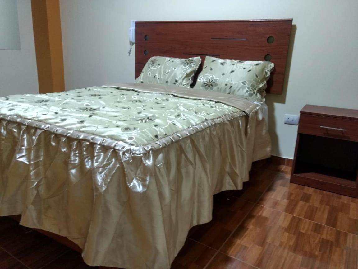 Hostal Real Suite Lima Luaran gambar